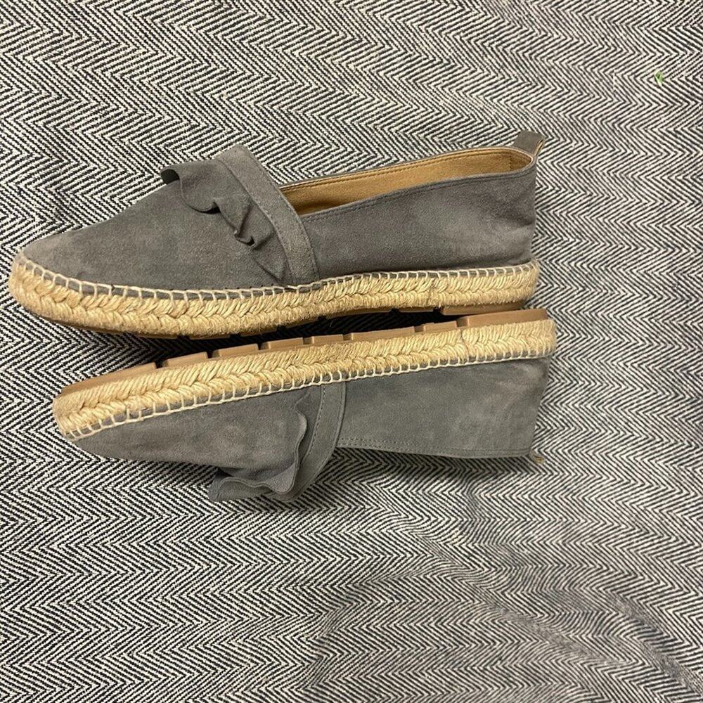 ANTHROPOLOGIE - Suede Ruffle Espadrille - Picture 4 of 7